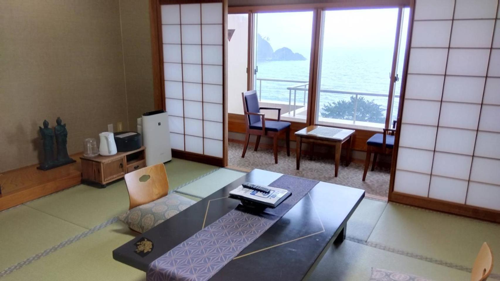 Отель Yura Onsen Yaotome Цуруока Экстерьер фото